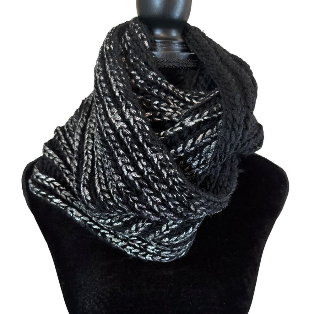 Reversible Ring Scarf with metallic silver thread by 2 Chic